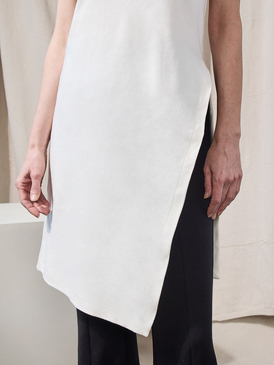 Alabaster Knit Top | Knee Length Tee| Closet Core Crew