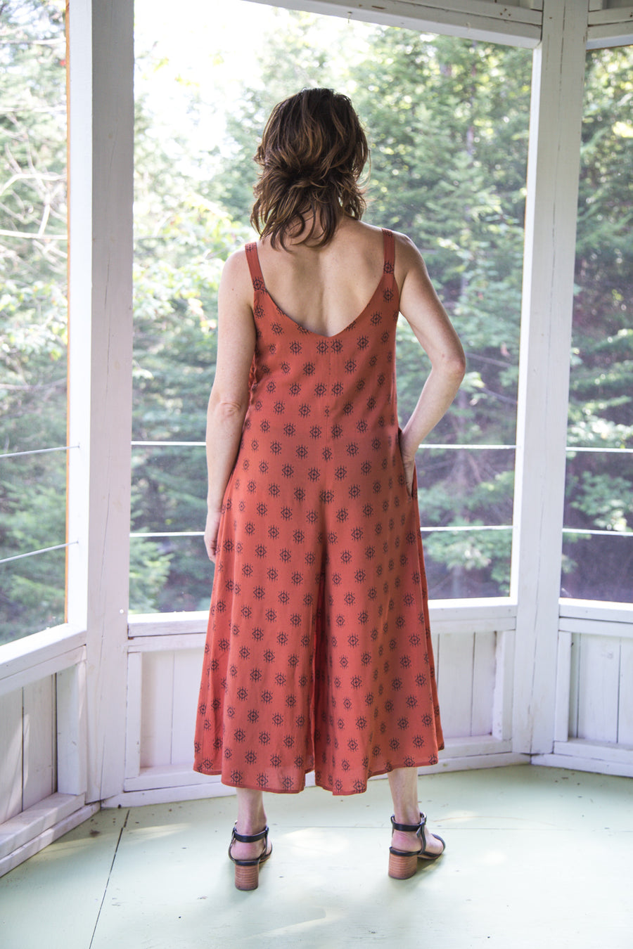 https://store.closetcasepatterns.com/products/amy-jumpsuit-pattern