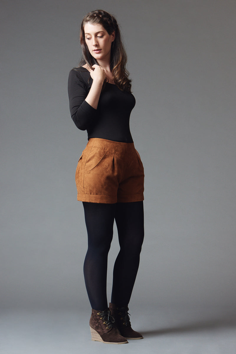 Chataigne Shorts Pattern | Patron de Short Chataigne | Deer & Doe