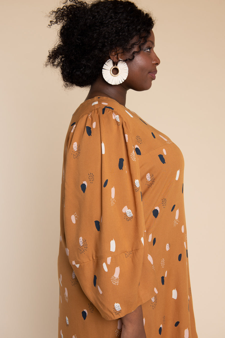 Cielo Top & Dress Sewing Pattern - Shift dress with gathered sleeves | Closet Core Patterns