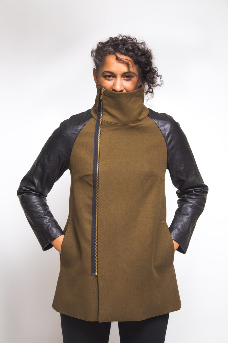 Clare Coat Pattern // View B with exposed zipper //  Closet Core Patterns