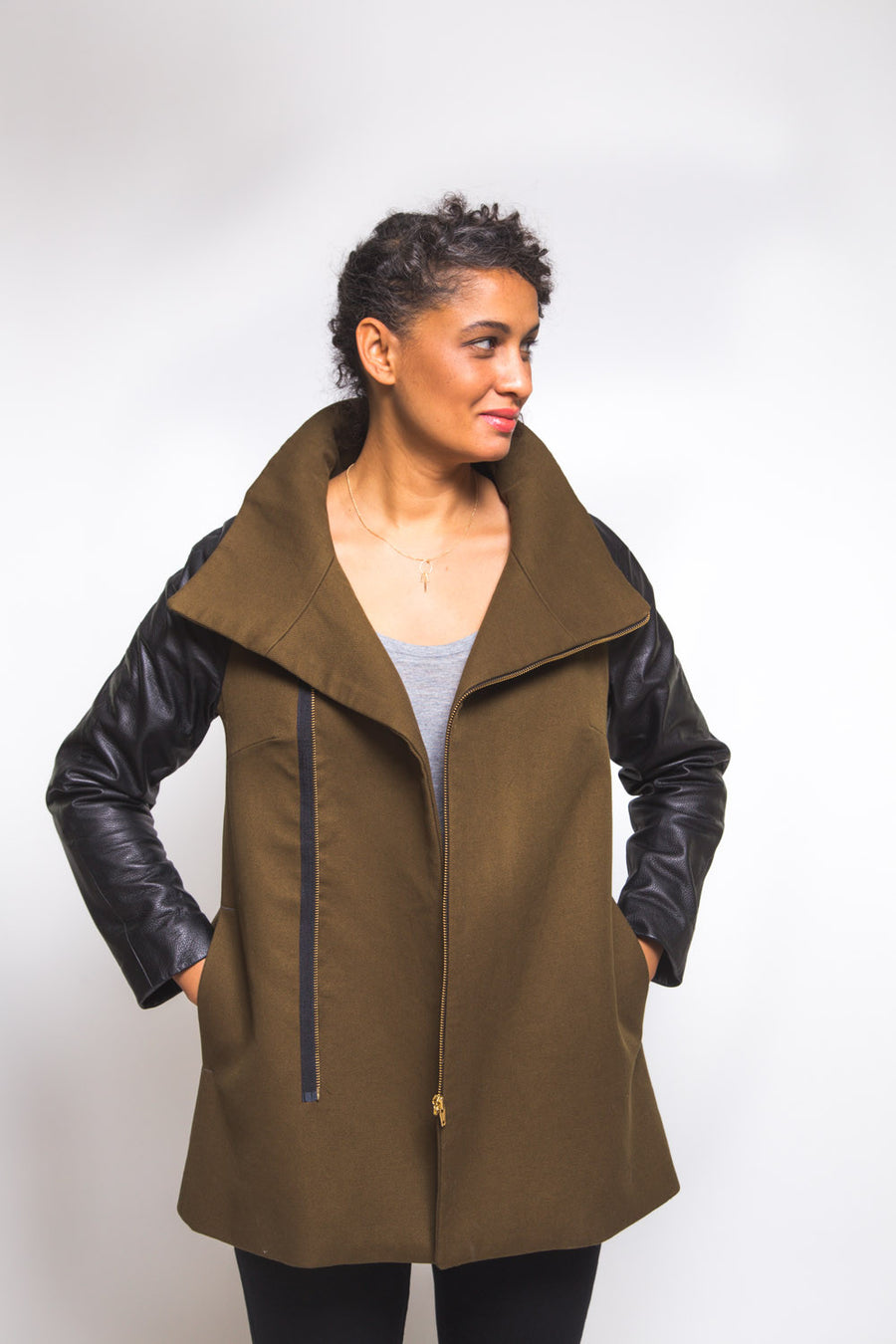 Clare Coat Pattern // View B with exposed zipper //  Closet Core Patterns