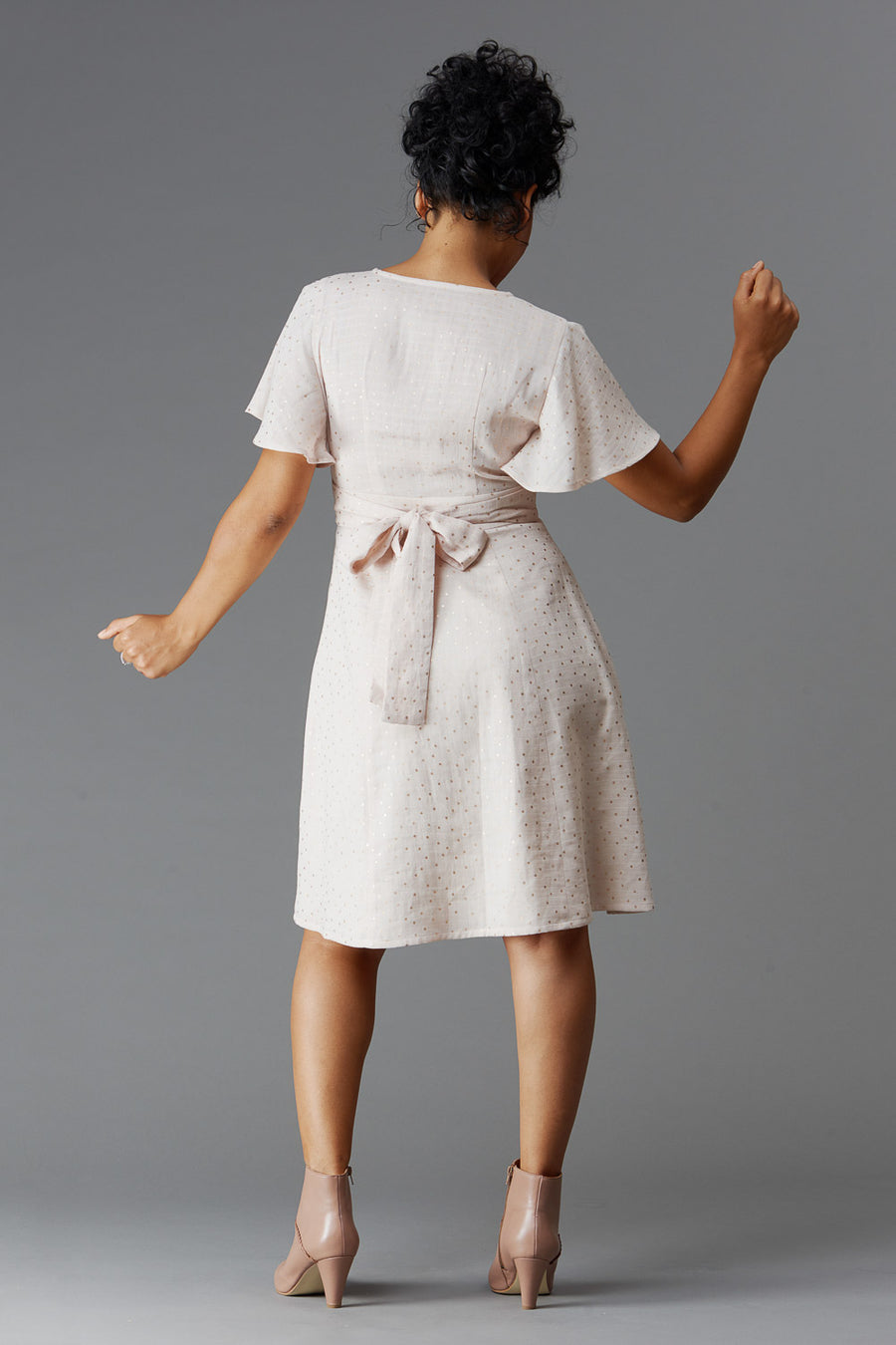 Magnolia Dress Pattern | Patron de Robe Magnolia | Deer & Doe