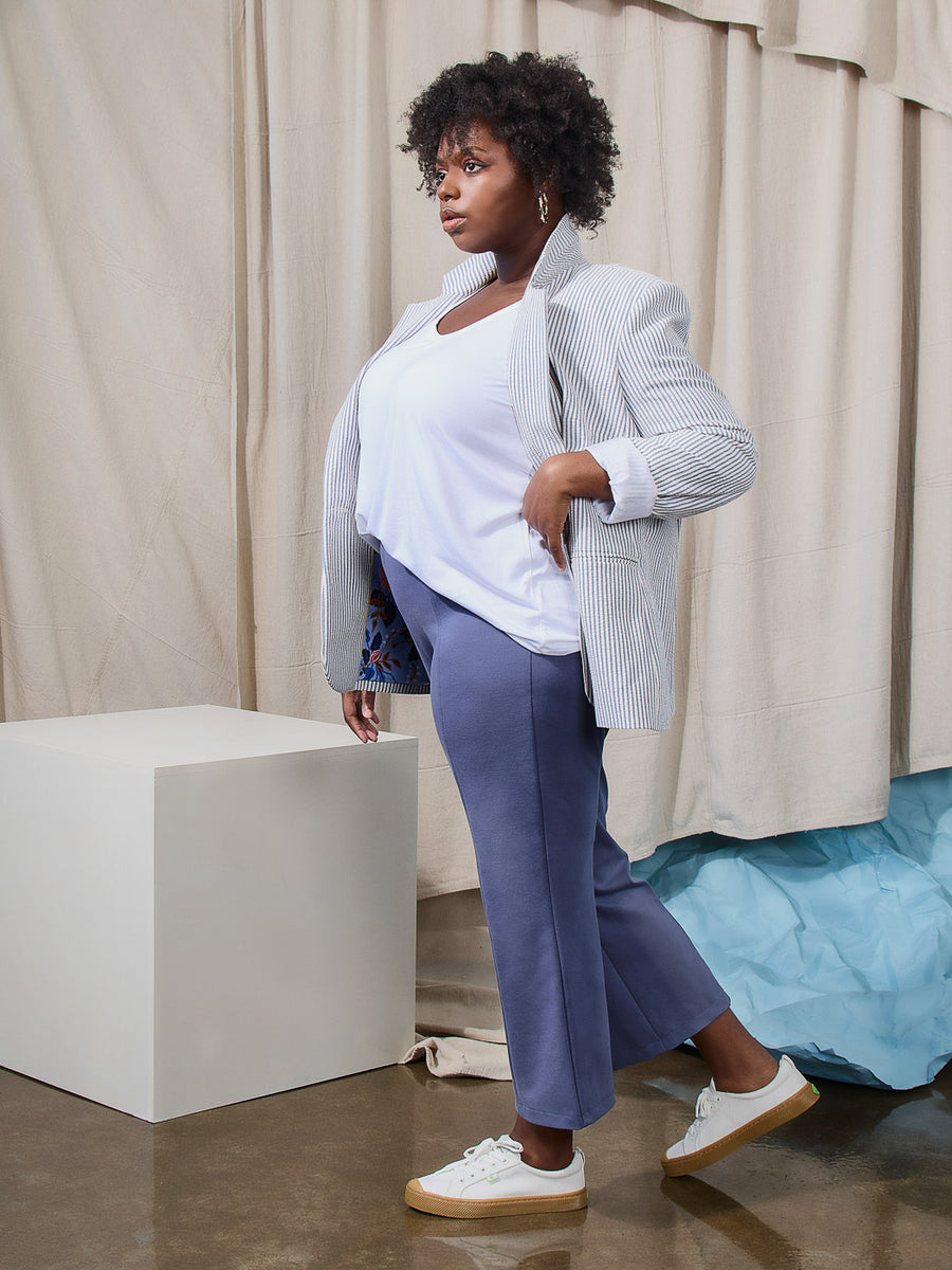 Onyx Ponte Pants | Plus-Size Flared Pants | Closet Core Crew