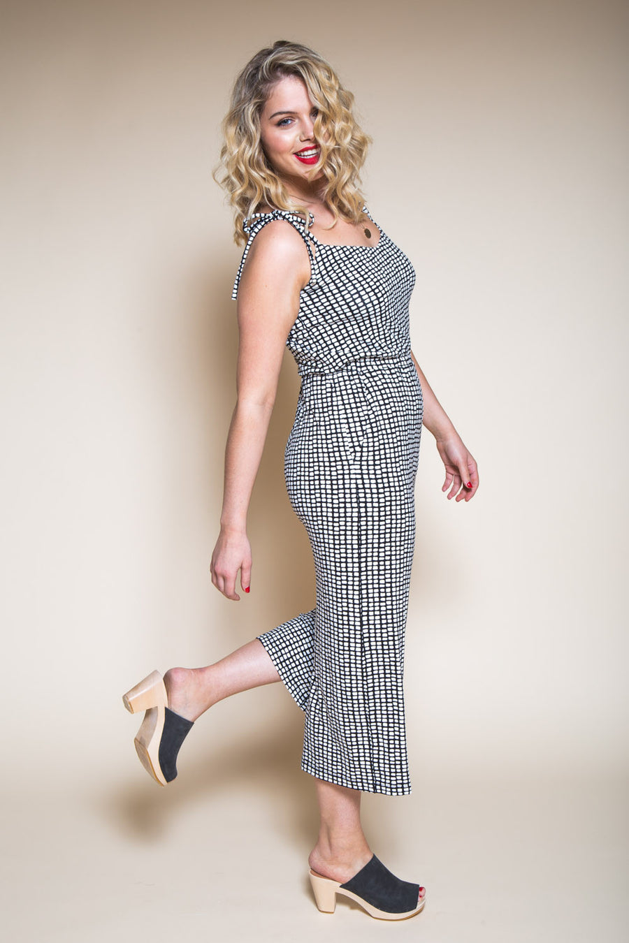 Womens Jumpsuit Pattern // Sallie Jumpsuit Culottes Pattern // Closet Core Patterns