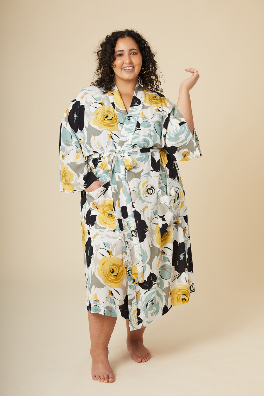 Veronik Robe | Plus Size Robe Pattern | Closet Core Patterns