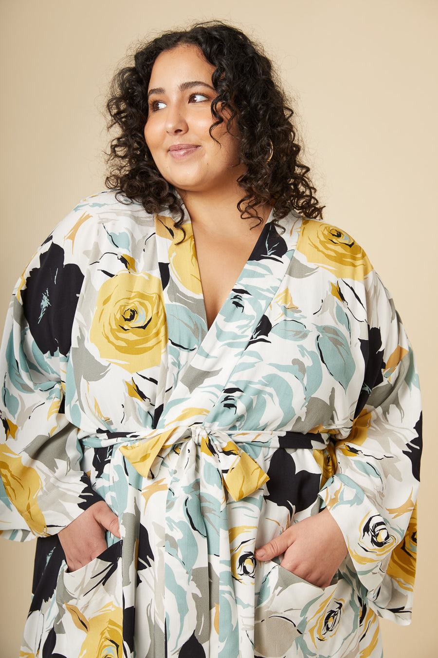 Veronik Robe | Plus Size Robe Pattern | Closet Core Patterns